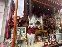 -秘密旅行Bonjour(黑金冠 江南西店)