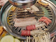 -哈哈碳都·牛肋条无限自助烤肉(宝龙店)