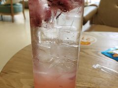 -藏猫猫咖啡主题馆(中央大道店)