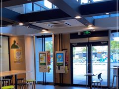 大堂-麦当劳(普陀长途客运中心店)