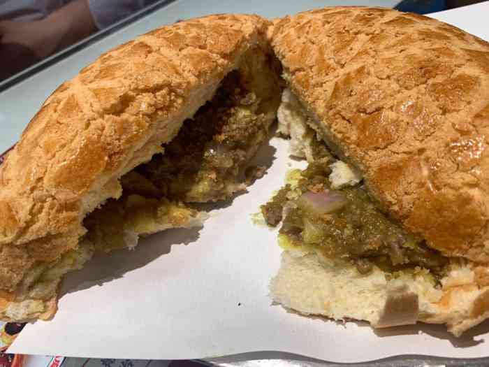 潮庭港式茶餐厅·咖喱牛肉菠萝包(铂顿城店)-"快餐,出品不错,价格适中