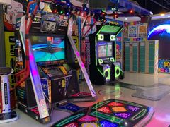 -星悦蓝海欢乐园(石路天虹店)