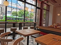 靠窗位-肯德基(绍兴胜利店)