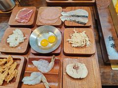 -银米·云南传统过桥米线(双廊黑金冠店)