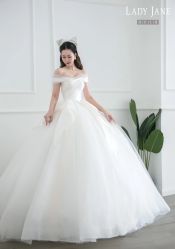 -Lady  Jane高端婚纱礼服馆