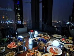 -唐拉雅秀酒店-西锦汇空中BBQ·思创餐厅