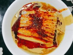 -何老二卤汁凉粉