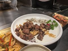 -大神太神·铁板烧(瑞虹天地月亮湾店)