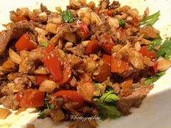 -黄泥岗·地道湖北菜(奥特莱斯店)