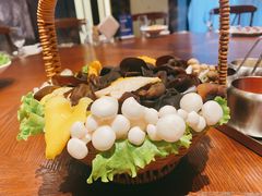 -东海怡品海鲜豆捞(舟宿夜江店)