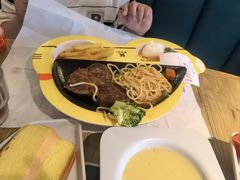 -豪客来牛排(人民东路店)