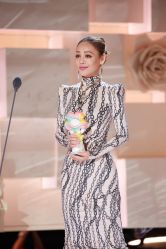 -变画·发型STUDIO