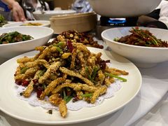 -鱼鲜饭香·招牌汽锅剁椒鱼头王