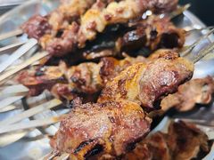 -烤肉小伙烤肉店