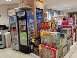 -孩子王(静安大融城店)