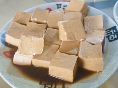 卤豆腐-烂厅下牛肉汤