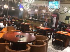 大堂-高兴壹锅·潮汕鲜牛肉火锅(良乡梅花庄店)