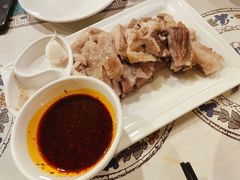 手抓羊肉-贯贯吉·清真餐厅(浙江中路店)