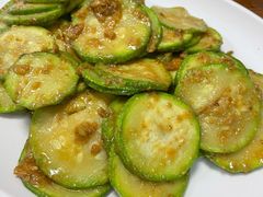 咸蛋黄炒小瓜-甜甜屋(解放中路店)