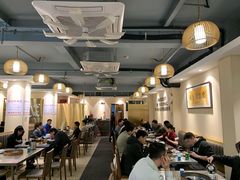 -胡须佬鸡煲四季火锅店(石厦西村直营店)