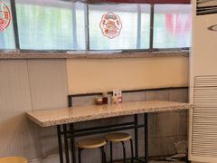 -小倩倩•鸡汤馄饨(江西路创始店)