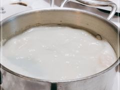 -红鼎豆捞·非遗鲍皇汤火锅(宝丰路店)