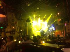 -胡桃里乐队酒馆(鎏嘉码头店)