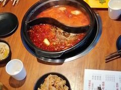 -牛小嫩串串火锅(老国贸总店)