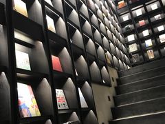 -阅西安新华书店(翠华南路店)