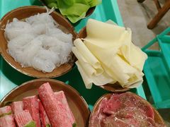 -黄潇洒老火锅(九眼桥宏济巷店)
