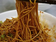 -崇州余荞面(落虹桥店)