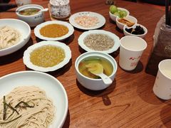 -裕兴记•蟹黄面馆(人民广场店)