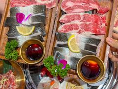 -何发发和牛烧肉·鳗鱼榴莲放题自助(乐峰广场店)