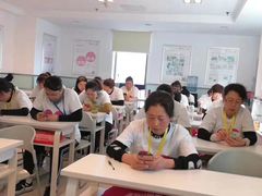 -爱月宝月嫂·育儿嫂(哈尔滨总店)