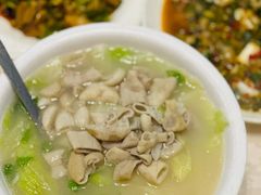 -茅屋大酒店