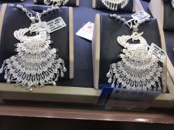 -凤凰县苗族银饰锻制技艺传习所(凤凰古城步行街店)