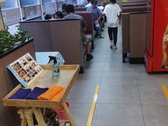 -灵芝妹子海鲜米线(香炉礁山姆店)