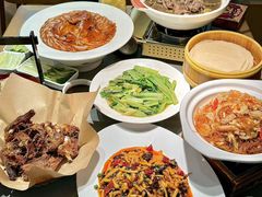 -褚记烤鸭·南京家常菜(雨花客厅店)