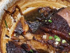 -老码头黑皮肘子锅包肉(赣水路店)