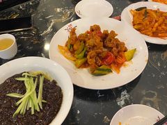 -桃园中华料理炸酱面(燕儿岛路店)