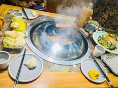 -锅老头海鲜铁锅炖