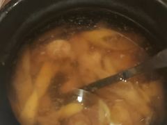 -八府香鸭·啫啫煲(华山路店)