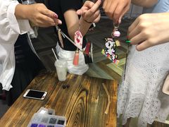 -花栗创意手工馆·小戏拼豆店