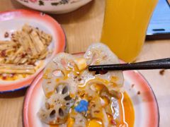 -矮子粉店1985·长沙米粉(湘春路店)