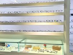 -浮光眼镜·蔡司视觉合作·数字验配中心(陆家嘴店)