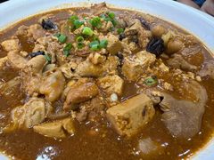 -大肚水饺锅贴·家常融合菜(新港店)