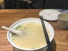 -新澳港式茶餐厅(余姚路店)