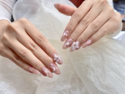 -芊屿芊浔美甲