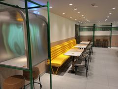 等位区-德克士(龙阳广场店)