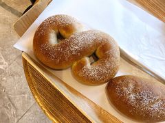 麻吉肉松-东哥面包(江宁大润发店)